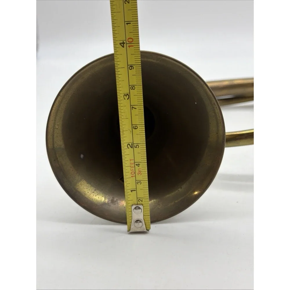 Vintage Brass Metal Natural Horn French or Hunting Style Decorative Patina 7x12